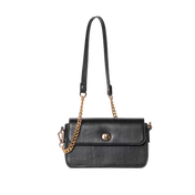 The Luxe eReader Purse